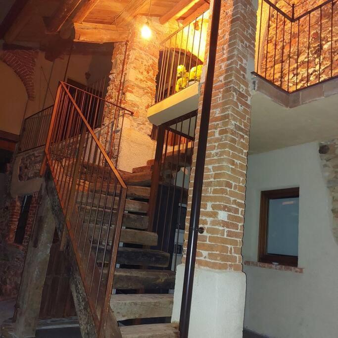 Appartement Istanti - Salvia à Costigliole Saluzzo Extérieur photo